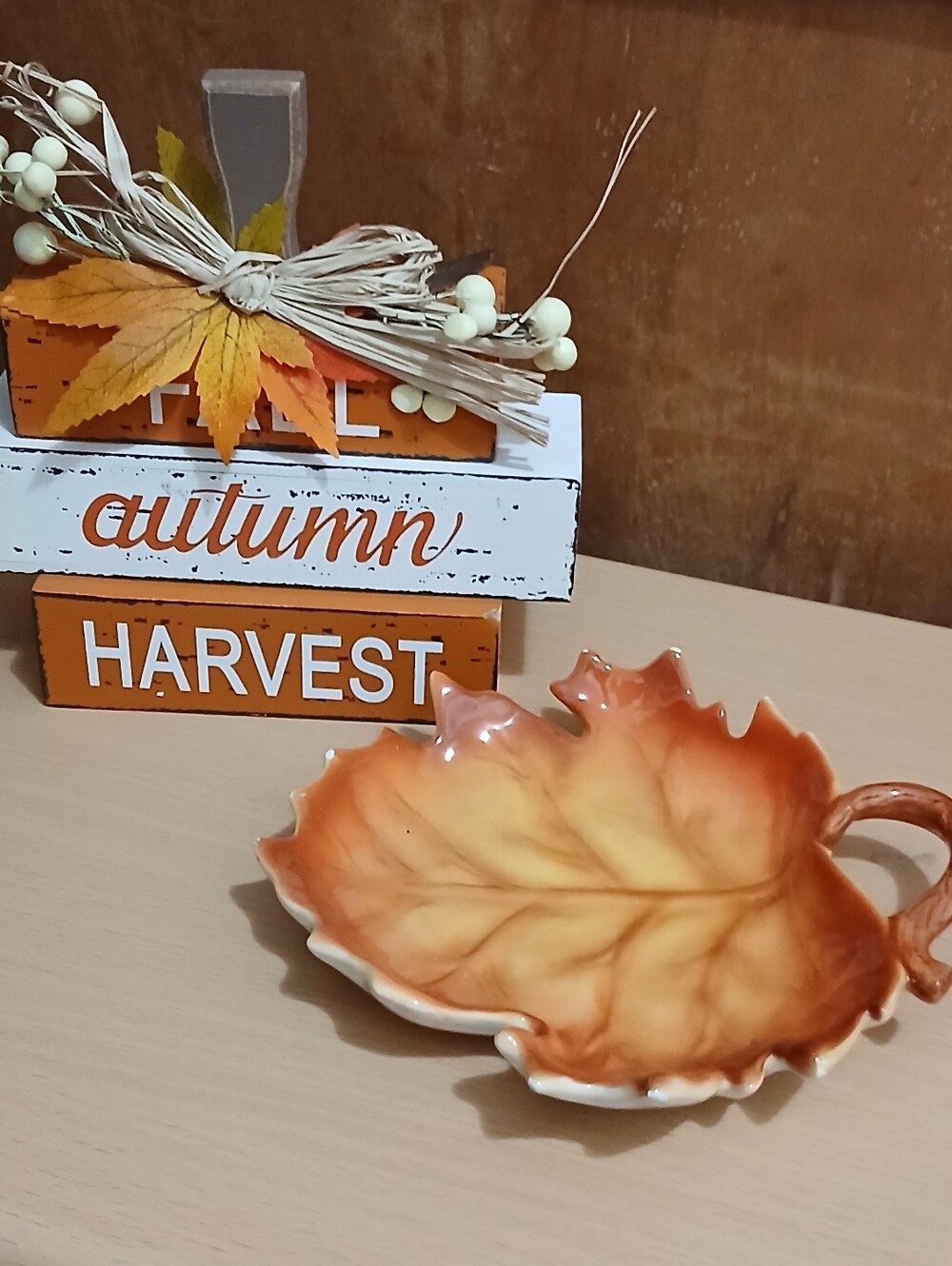 Autumn Orange Ceramic Leaf Dish - Decorative Home Accent